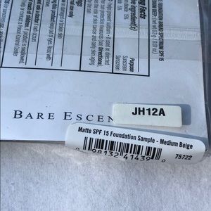 bareMinerals Makeup - Bare Minerals Mini Kabuki brush w/travel jar bareMinerals Makeup - Bare Minerals Mini Kabuki brush w/travel jar